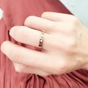 Roman Numeral Ring - Engraved Ring - Custom Ring Custom Roman Numeral Ring - Rin